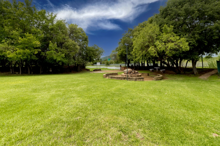 3 Bedroom Property for Sale in WestLake Country Safari Estate North West